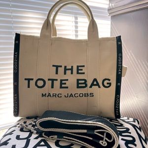 Pre-Loved Marc Jacobs JACQUARD MEDIUM TOTE BAG!